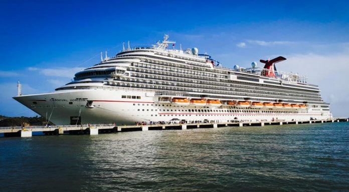 Carnival Horizon in Port